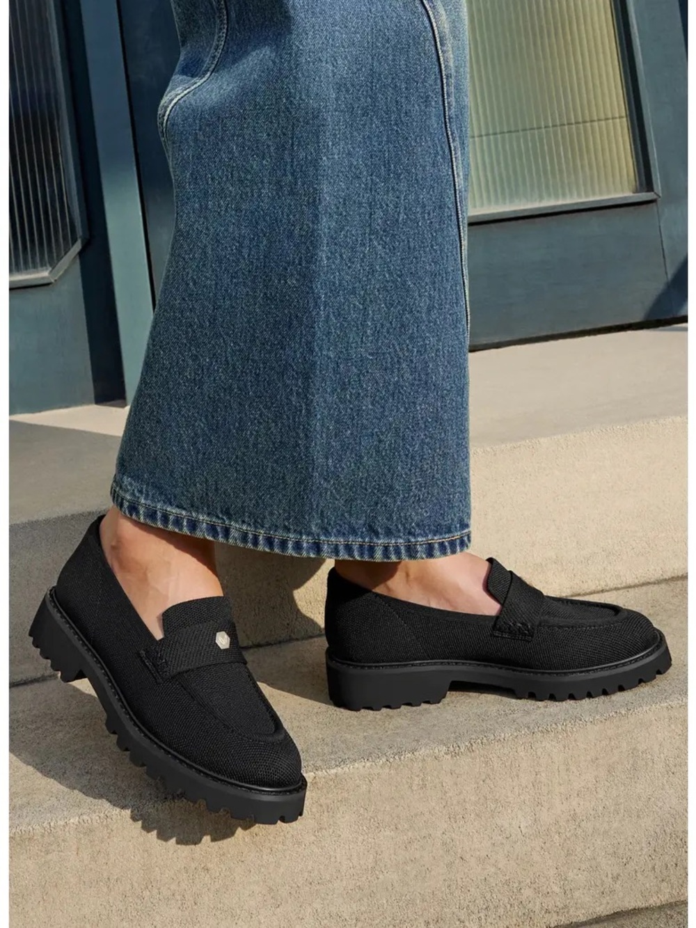 Vivaia 'Francesca' Round-Toe Platform Chunky Heel Loafers Black 8.5 perfect cond